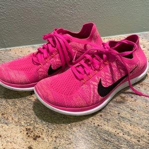 Nike Hot Pink Orange Fly Knit size 9.5 US running